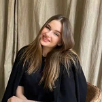 Лиза Кучерявая